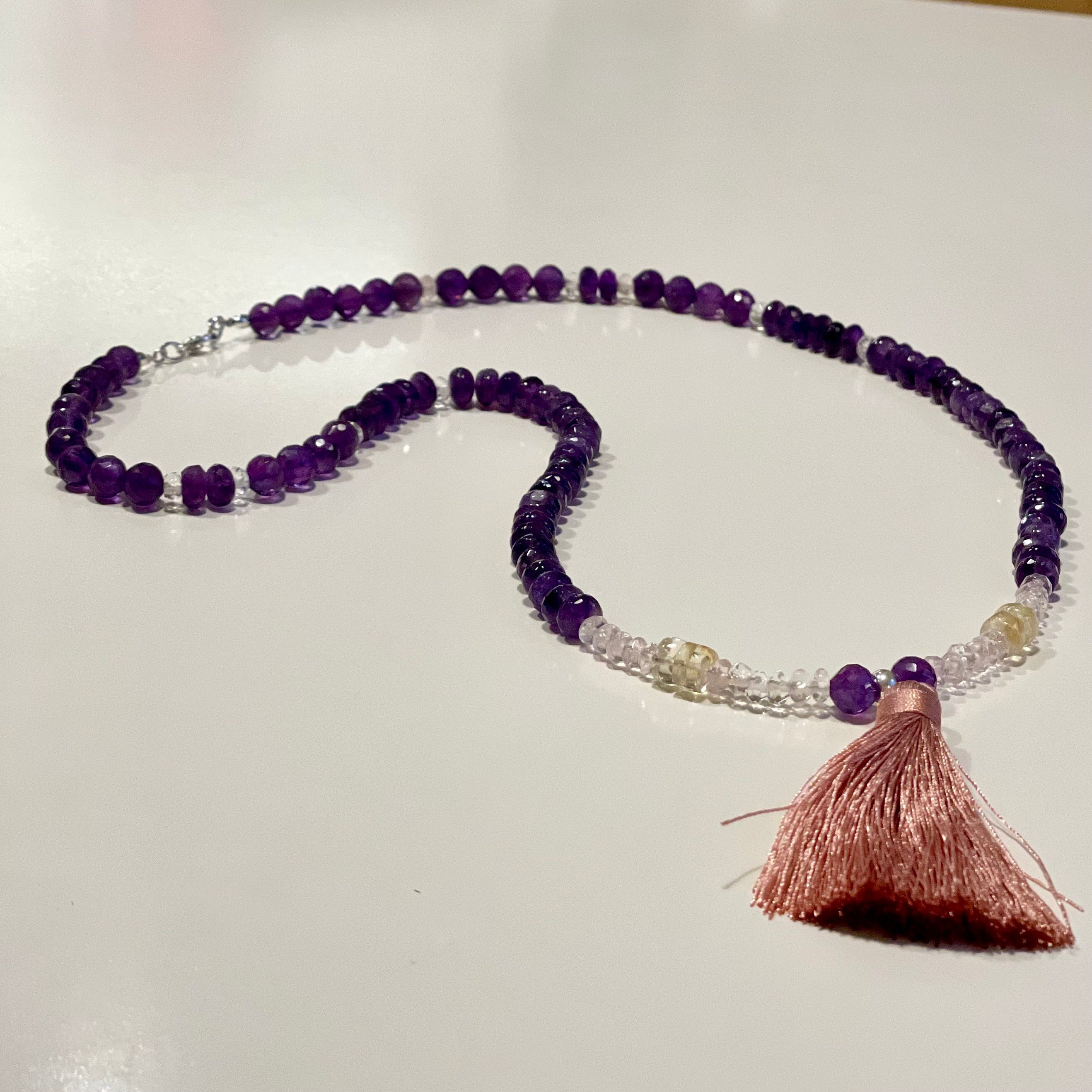 Halsband - Eternal balance