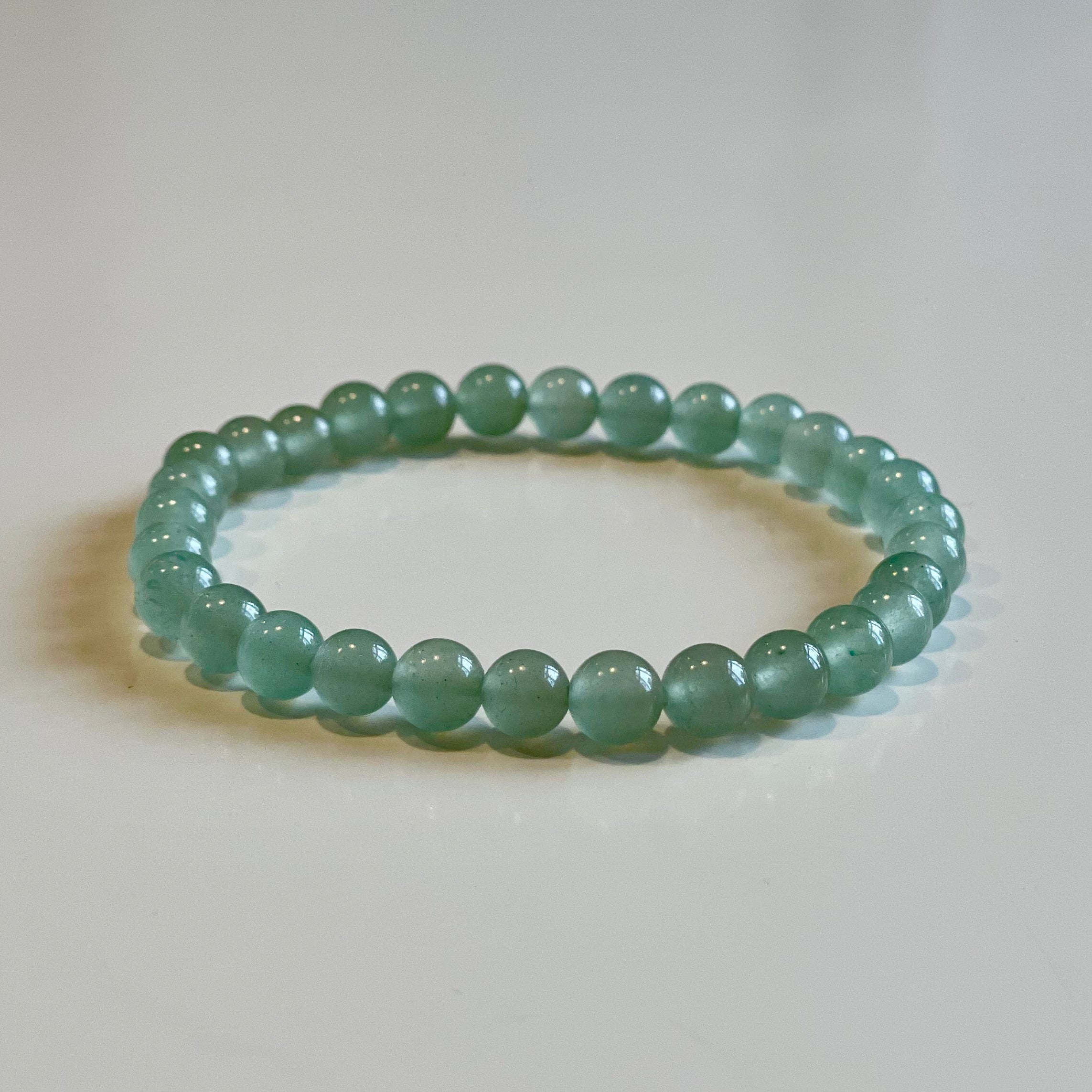 Elastiskt armband med grön aventurin 6mm